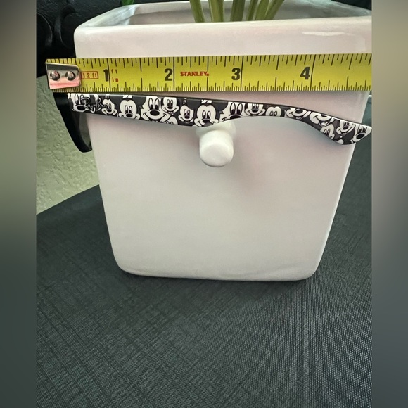 Kids Ray Ban Mickey Mouse Sunglasses - Picture 14 of 17